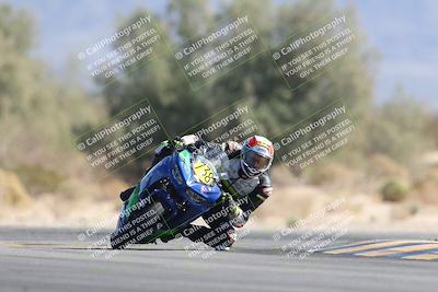 media/Nov-01-2025-CVMA (Sat) [[fc0f7531b8]]/Race 4-500-400-350 Supersport/